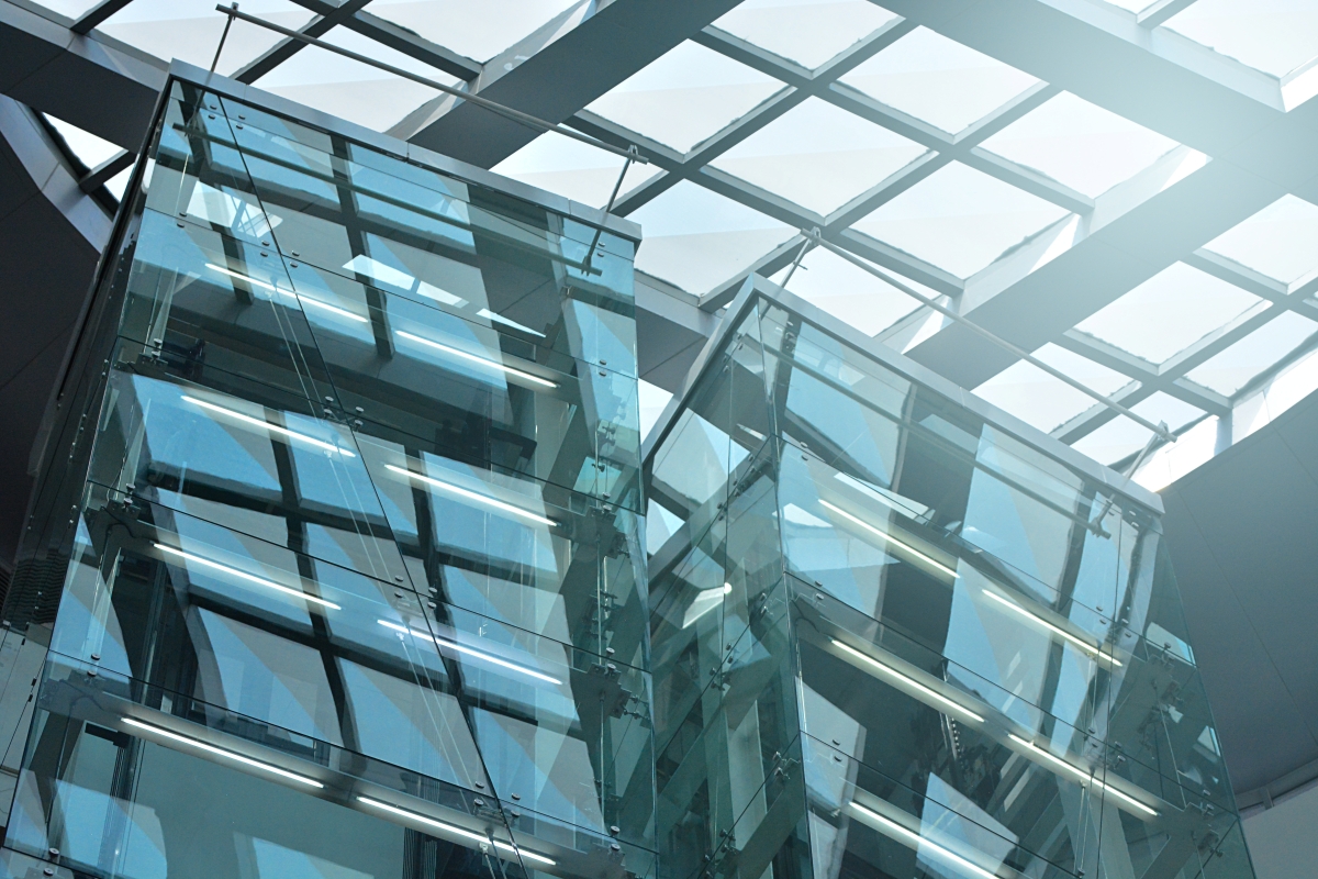 İlter Door İle Hareketli Cam Çözümleri Odaklı Modern Dış Mekan Sistemleri